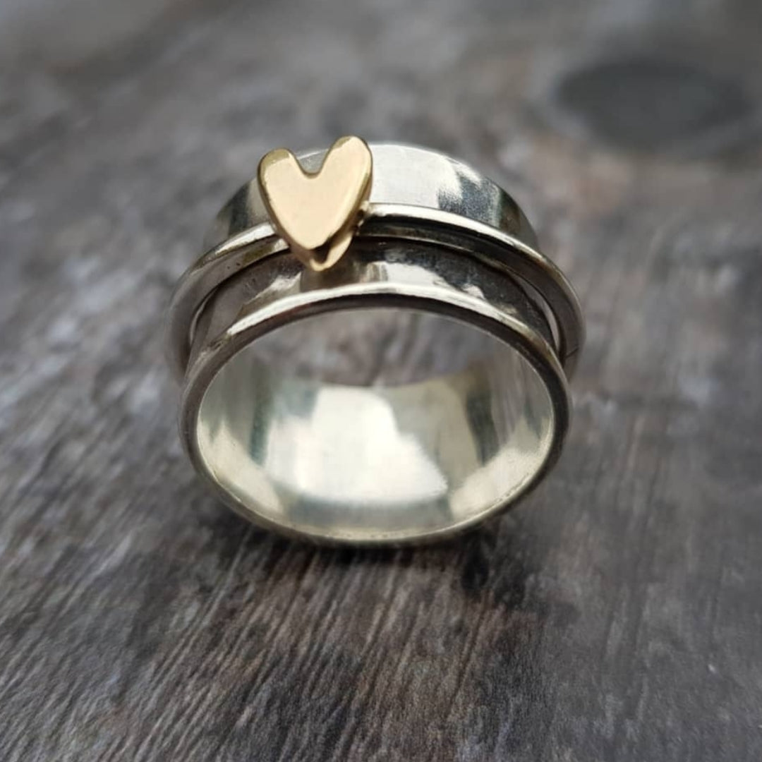 MIREIA | ANILLO DE PLATA CORAZÓN DORADO