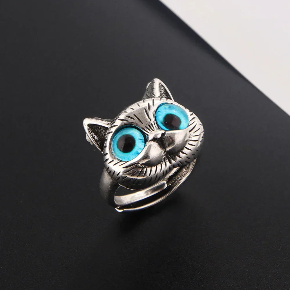 ANILLO CON GATO DE OJOS AZULES